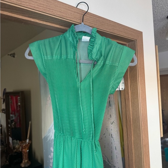 Vintage 70s Polyester Dress. Cute!! - Picture 5 of 5
